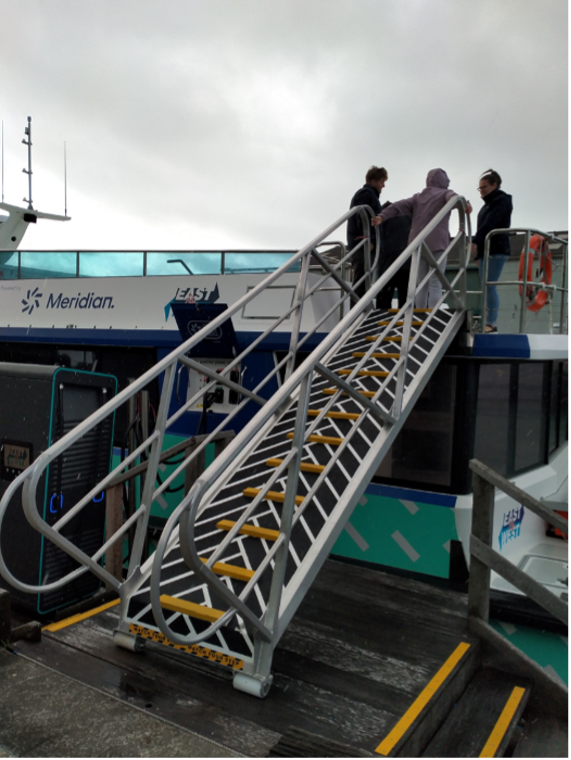 Ika Rere gangway high tide